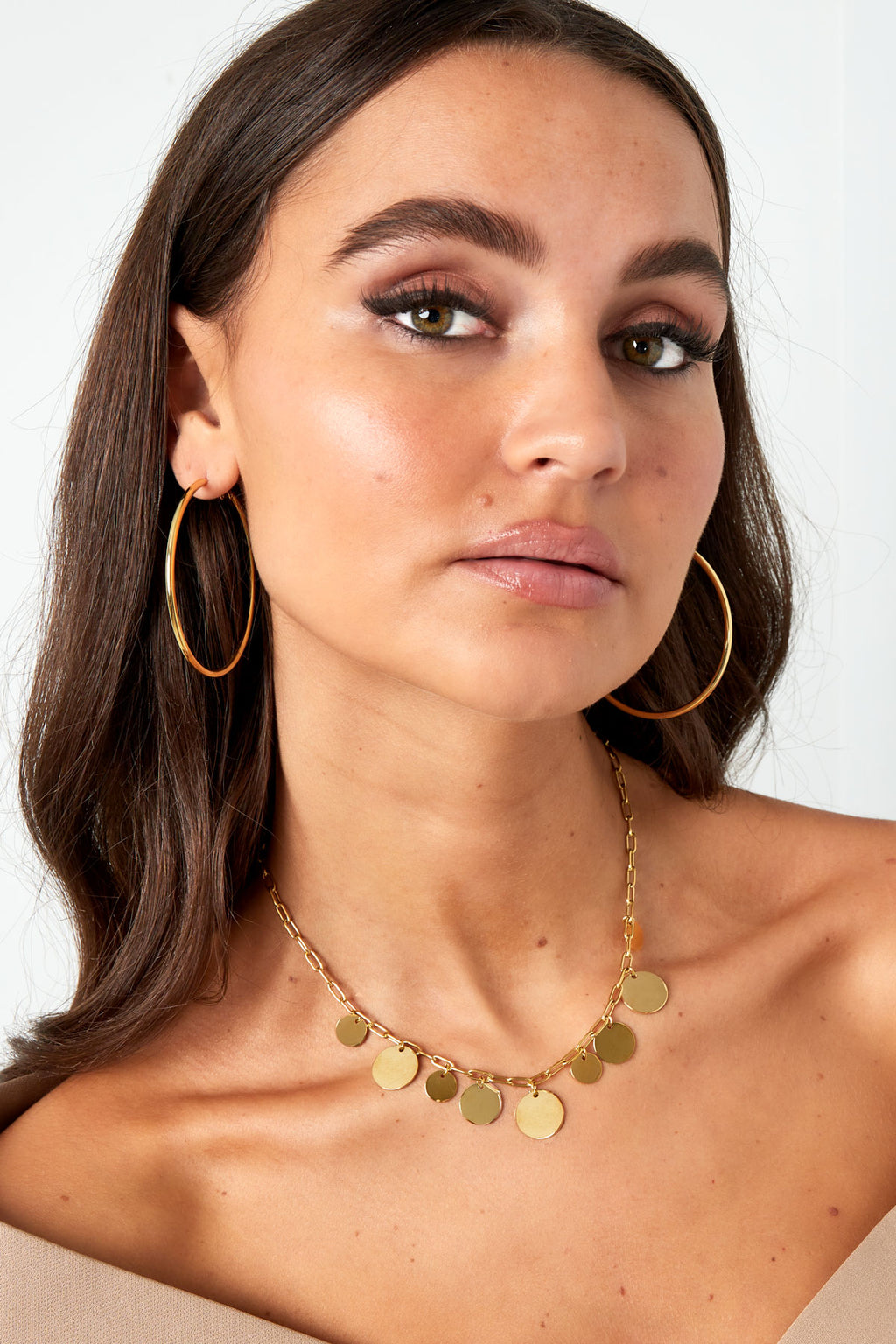 Basic Creolen mittel – Goldfarbe - Goldfarbefarbe