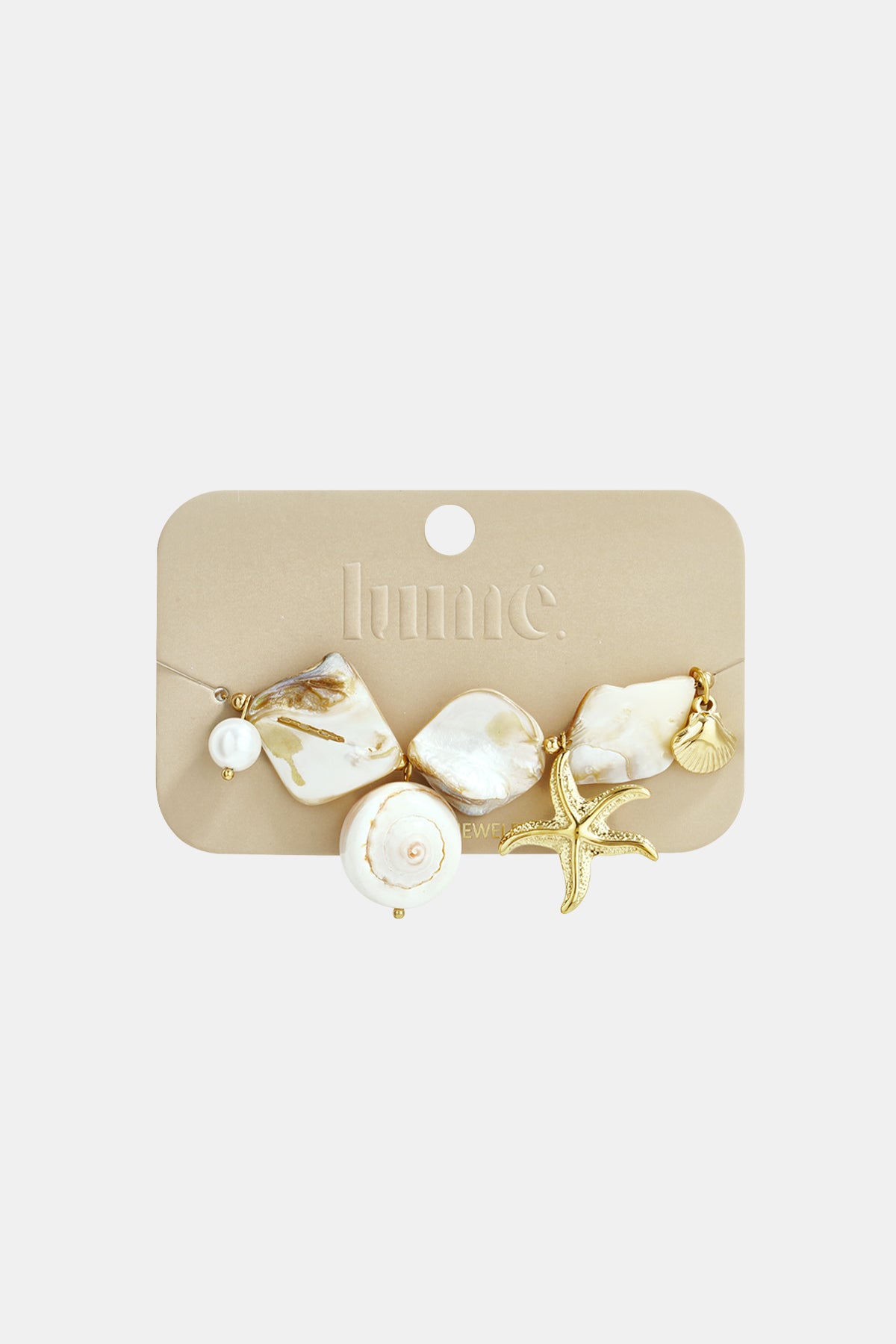 Armband mit Muscheln, Meeresanhängern und Goldperlen